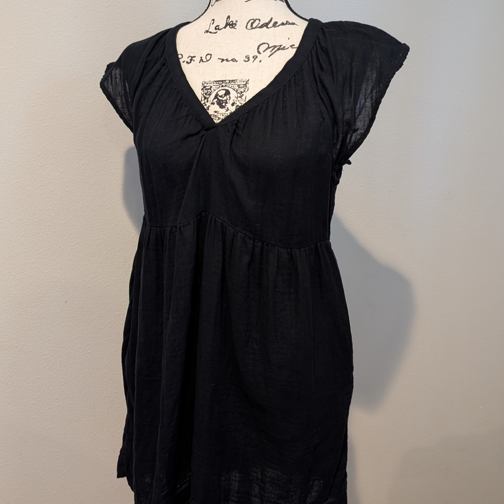 Old Navy Black V-Neck Empire Waist Mini Dress